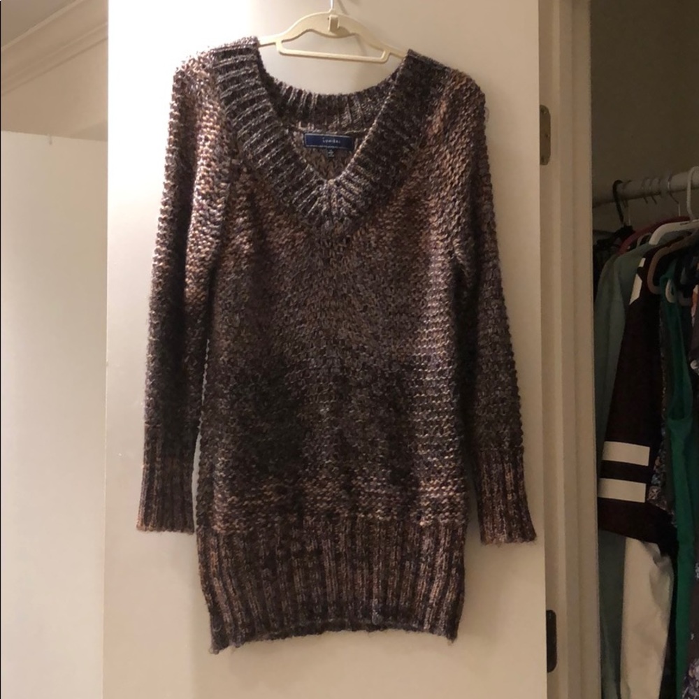 Brown v neck sweater
